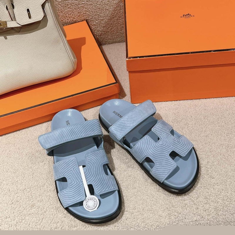 H**mes slippers